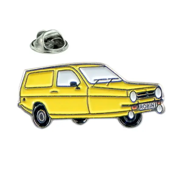 Reliant robin pin badge