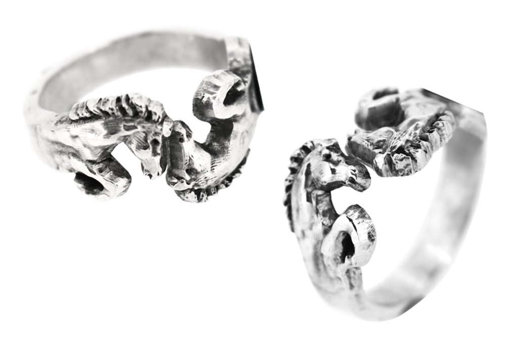Size Adjustable Horse Ring in 925 sterling silver.