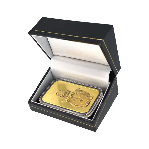 Boxed Gold Kings Beasts Ingot featuring the Lion of England.